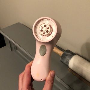 Clarisonic Mia 1 with new brush